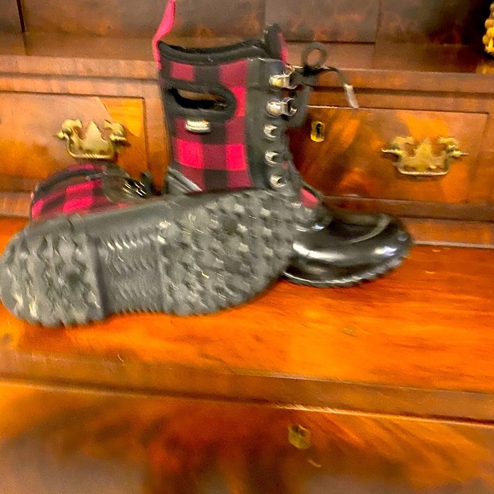 Boggs boots for kids